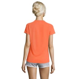 1. SPORTY DAM T-SHIRT  140g