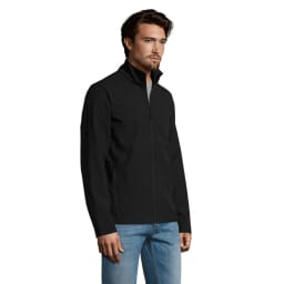 2. RACE Softshell jacka