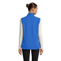 1. RACE BW DAMSOFTSHELL