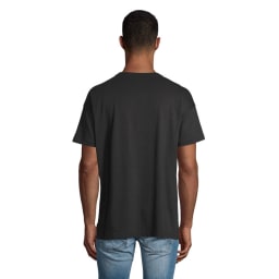 1. BOXY MEN T-SHIRT OVERSIZE