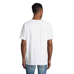 1. BOXY MEN T-SHIRT OVERSIZE