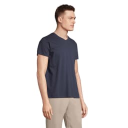 2. REGENT V  V-NECK T-SHIRT