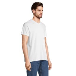 2. REGENT V V-NECK T-SHIRT