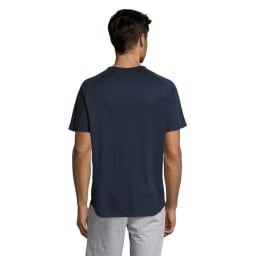 1. SPORTY HERR T-shirt