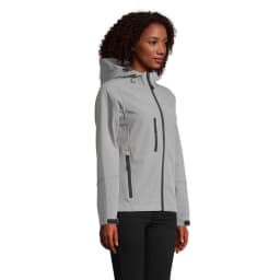 2. REPLAY Dam softshell luva