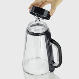 2. Blender Plastkanna 1,5 liter 