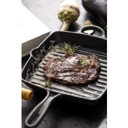 6. Monte grillpanna