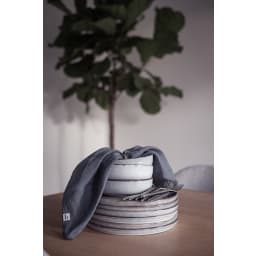 2. Nomimono Tallrikset