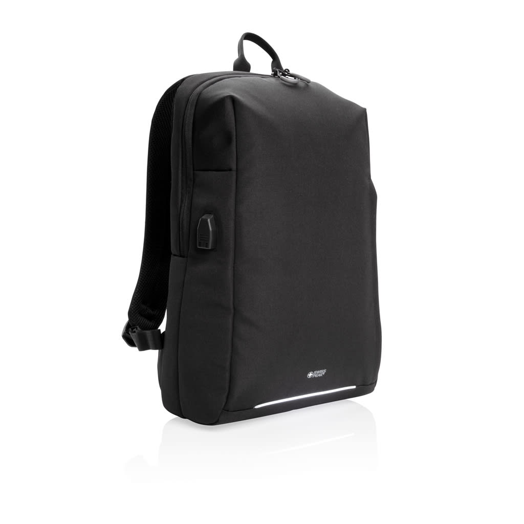 Swiss Peak AWARE™ RFID och USB A laptopryggsäck