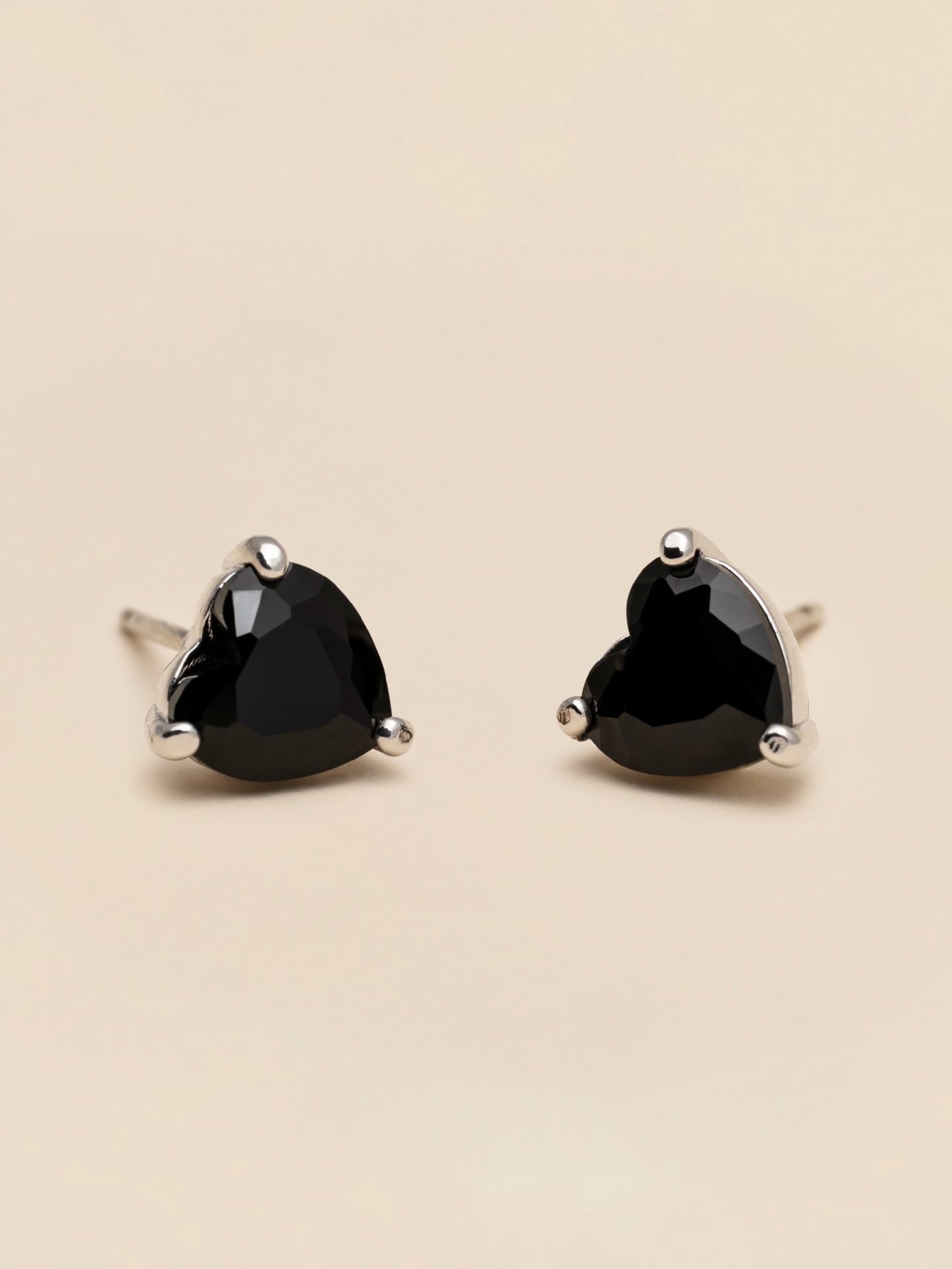Venus stud - Noir
