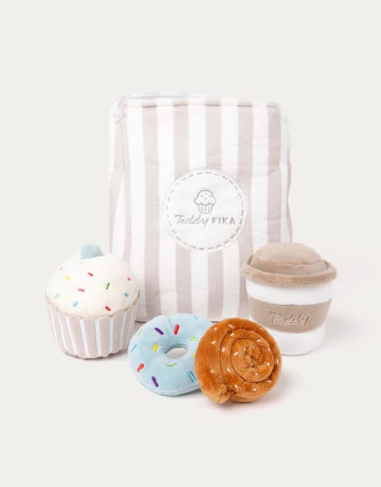 Teddy Fika, legesæt